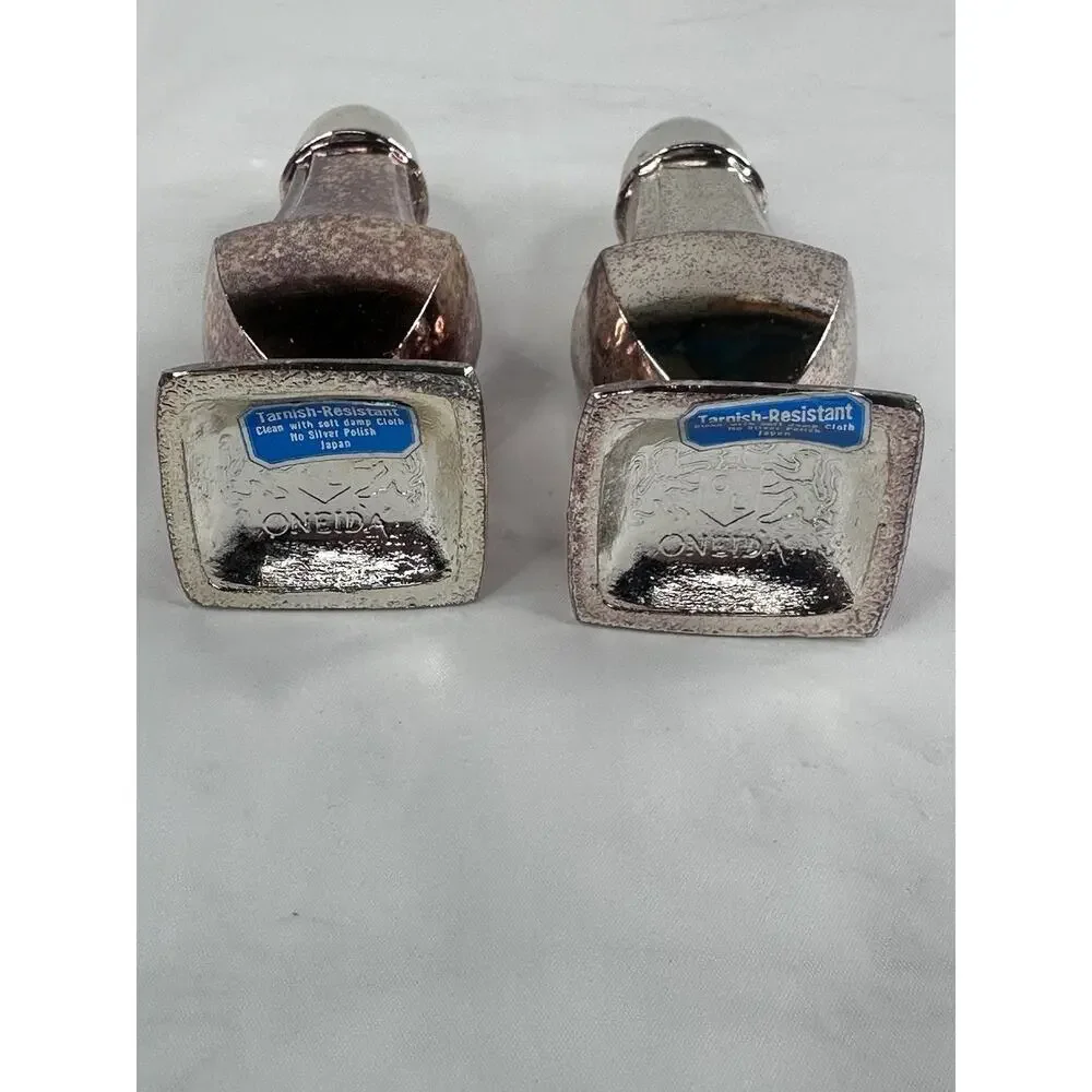 Vintage Oneida Silver Plate Salt & Pepper Shakers Pair Elegant Design Japan
